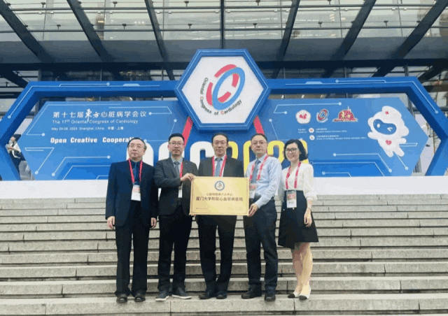 1690957388449833.gif 24.gif